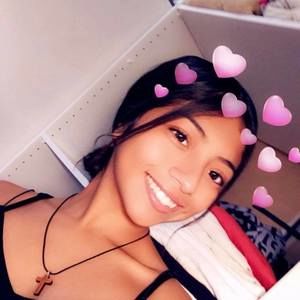 Meet your Posher, Yaritza